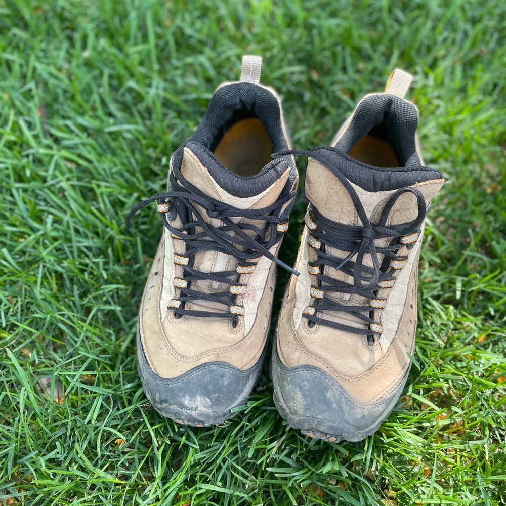 Merrell Hiking Boots, Women’s, Size 9.5